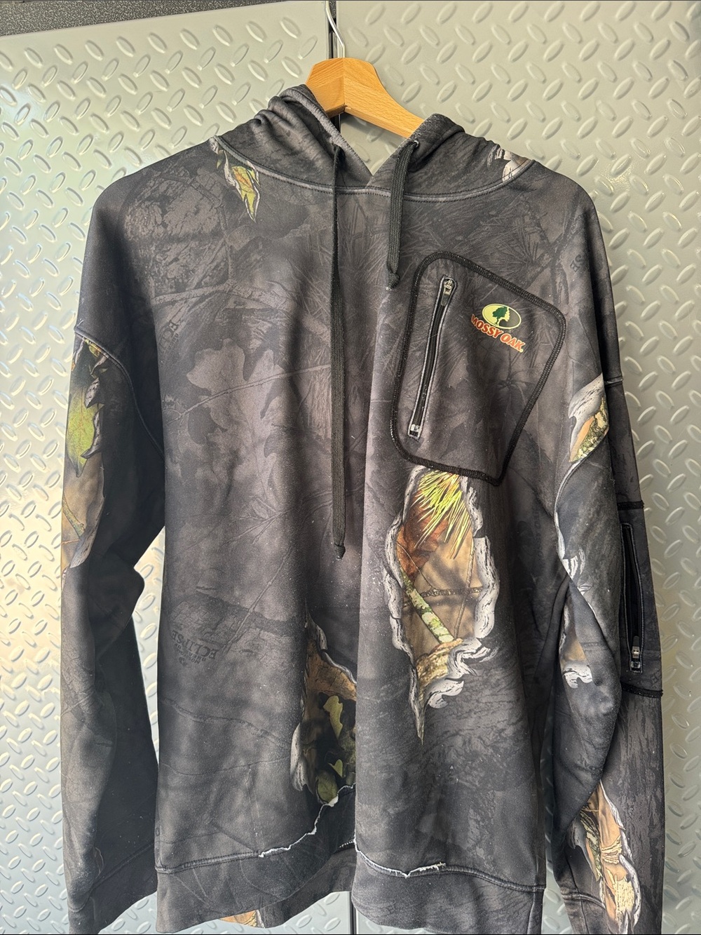 Mossy Oak Black and Brown Camouflage Crewneck Hoodie